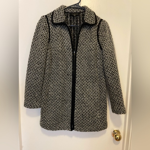 Sweater jacket - Picture 3 of 3